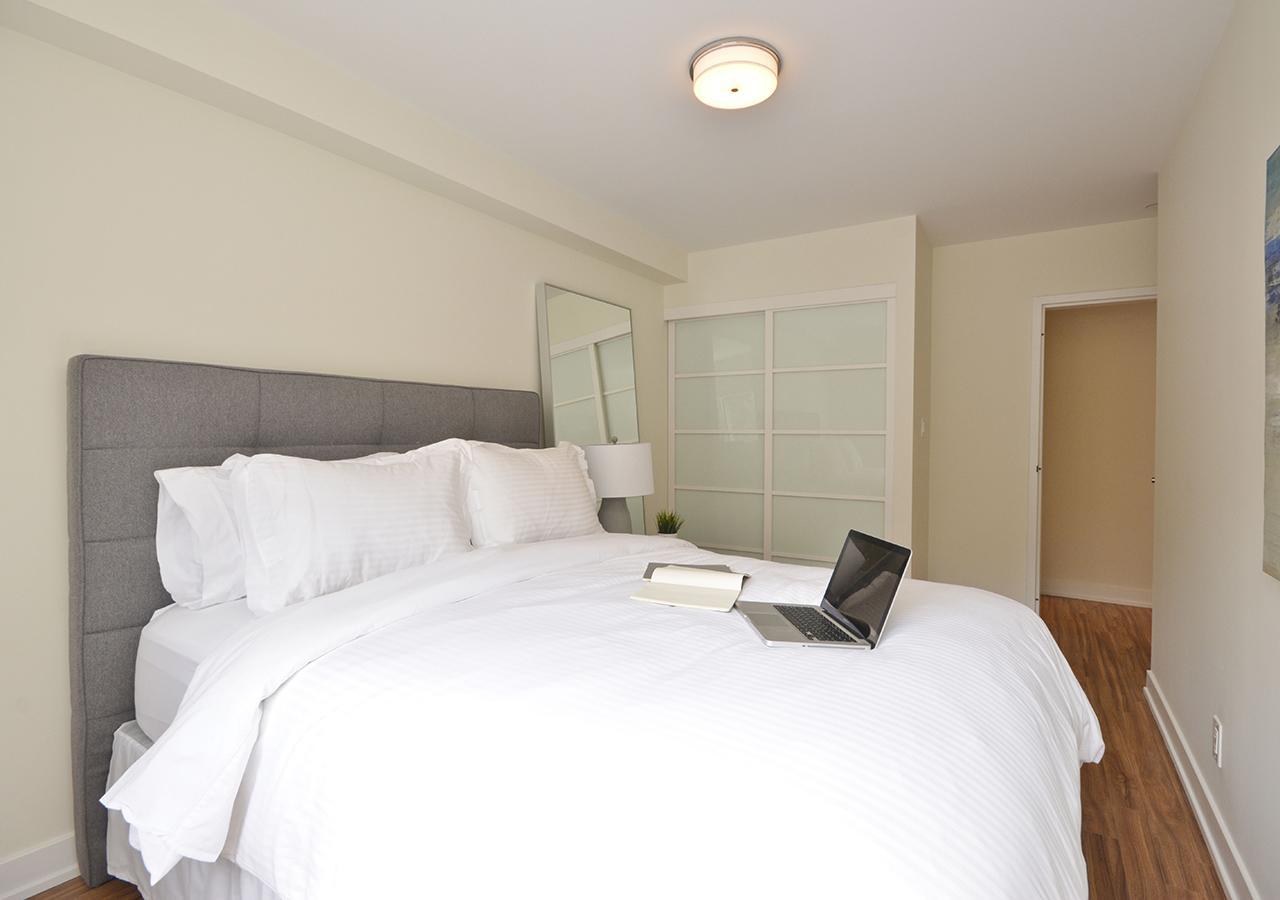 Liv Extended Stay オタワ エクステリア 写真